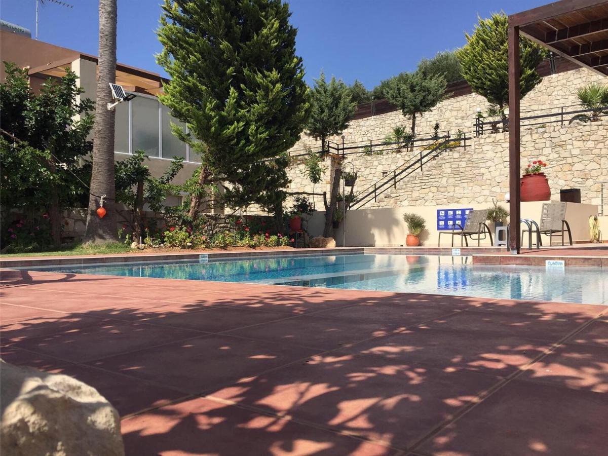 Meliades Villas Agia Marina  Екстер'єр фото