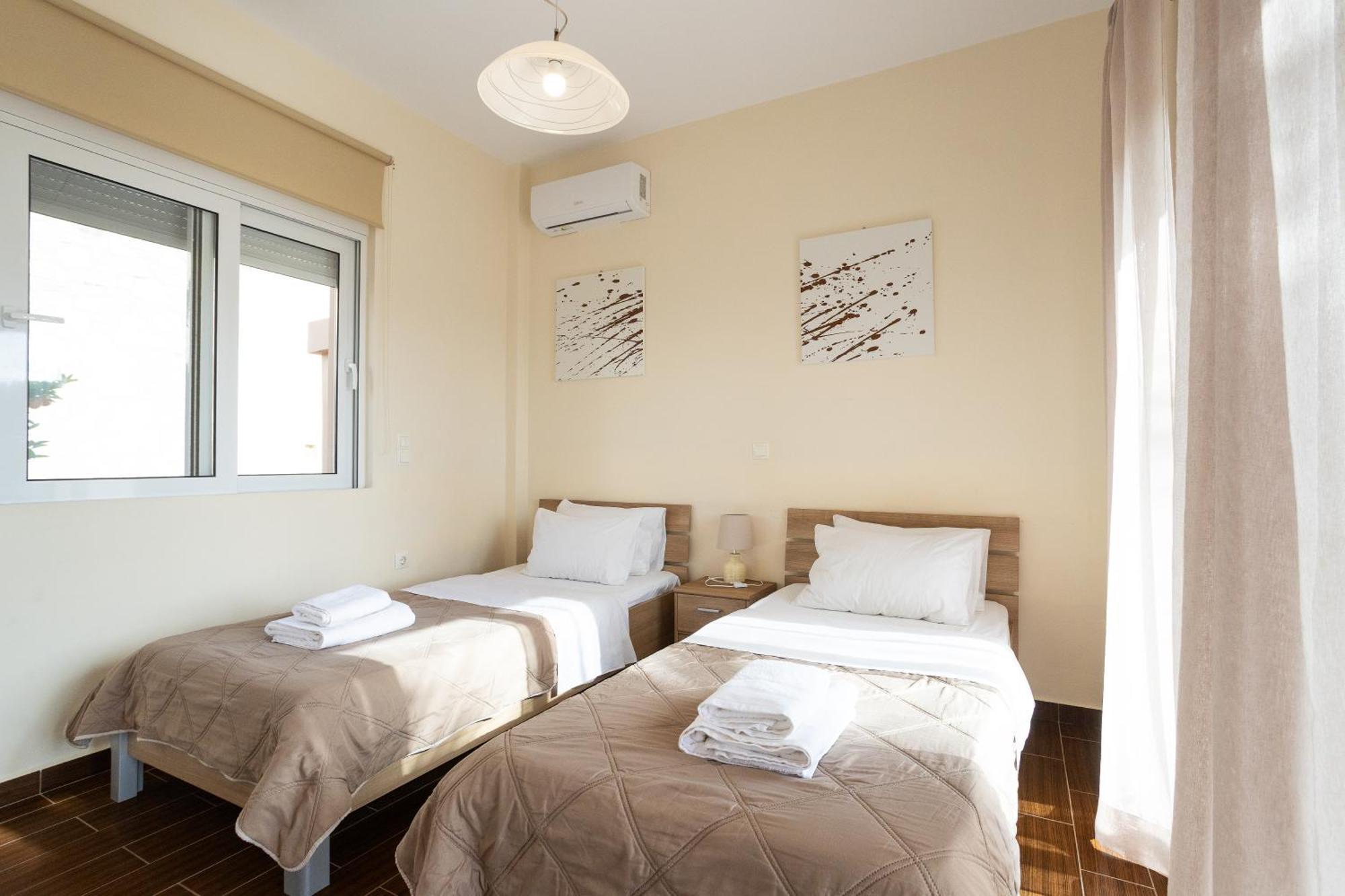 Meliades Villas Agia Marina  Екстер'єр фото