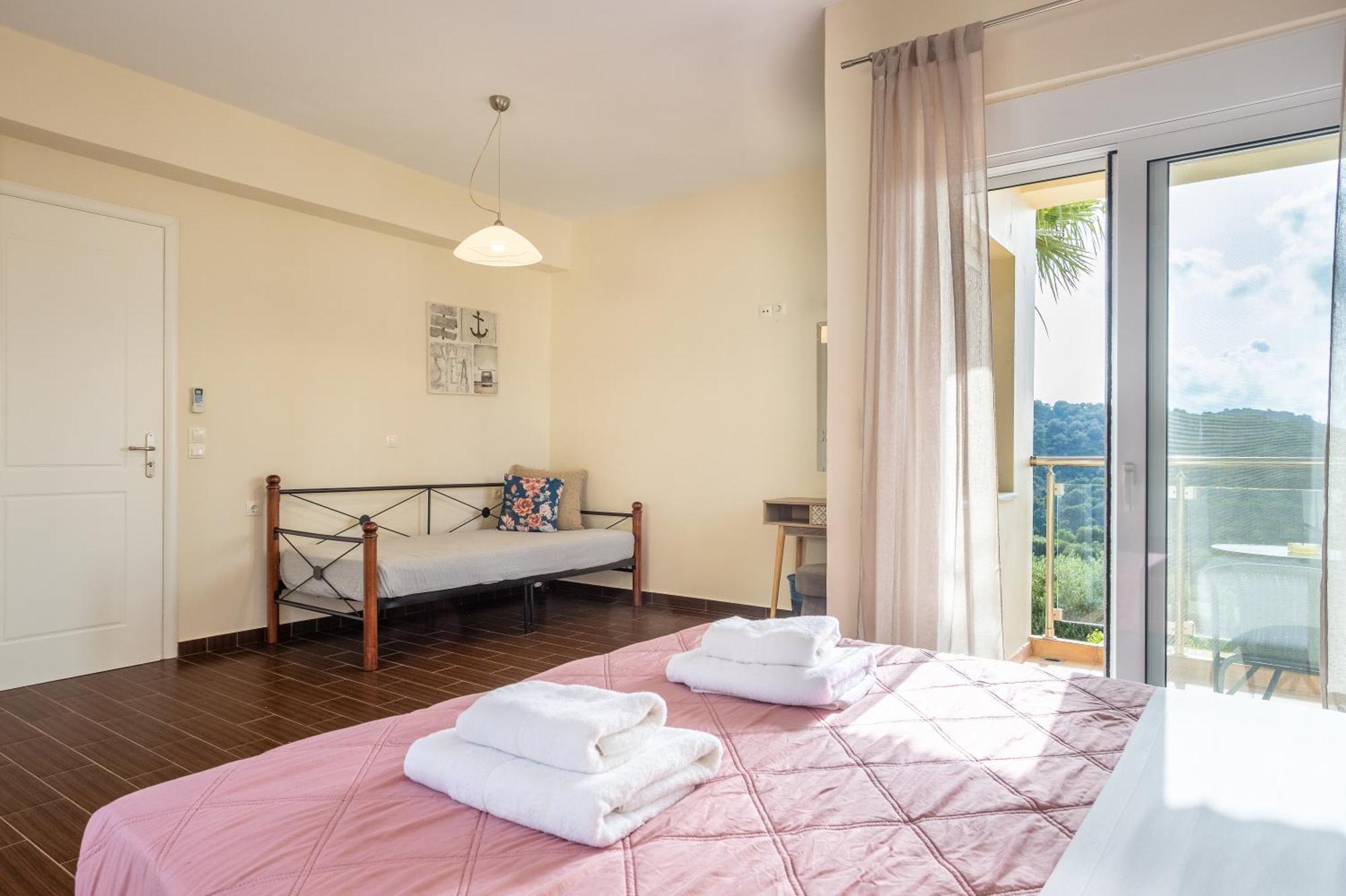 Meliades Villas Agia Marina  Екстер'єр фото