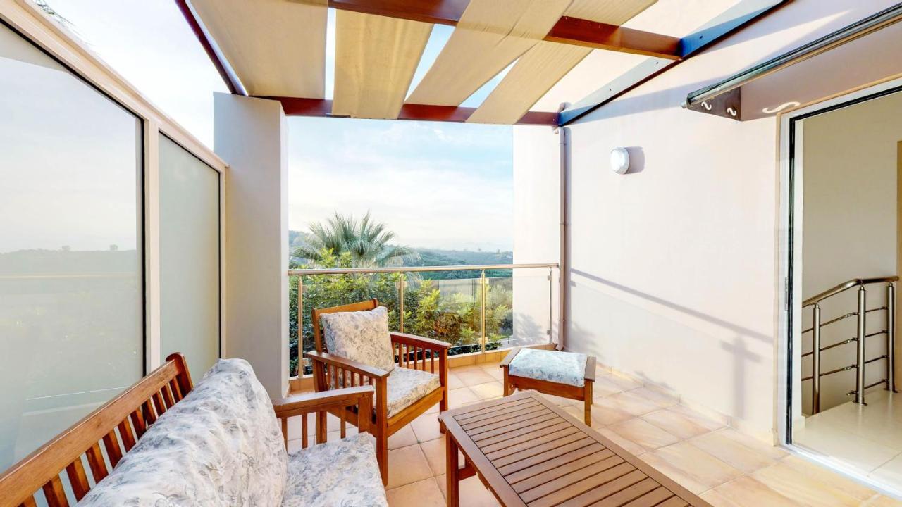 Meliades Villas Agia Marina  Екстер'єр фото