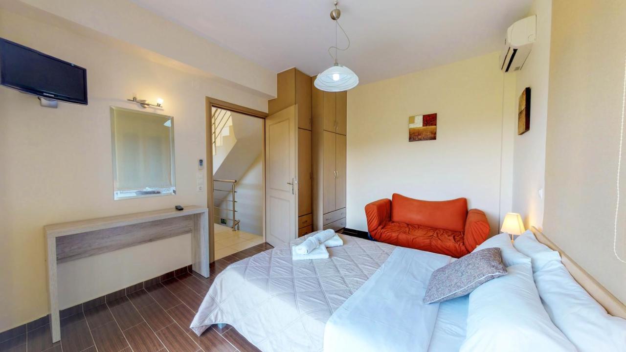 Meliades Villas Agia Marina  Екстер'єр фото